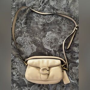 COACH leather Pillow Tabby 18